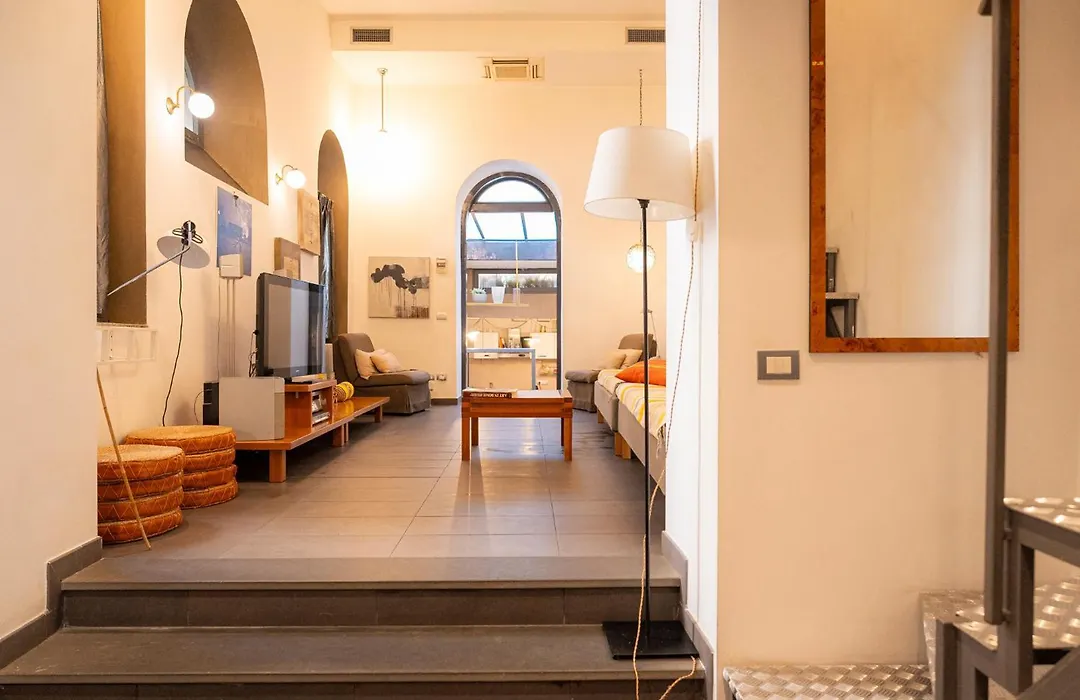 Homehouse Serpenti - Colosseum - Rione Monti-1